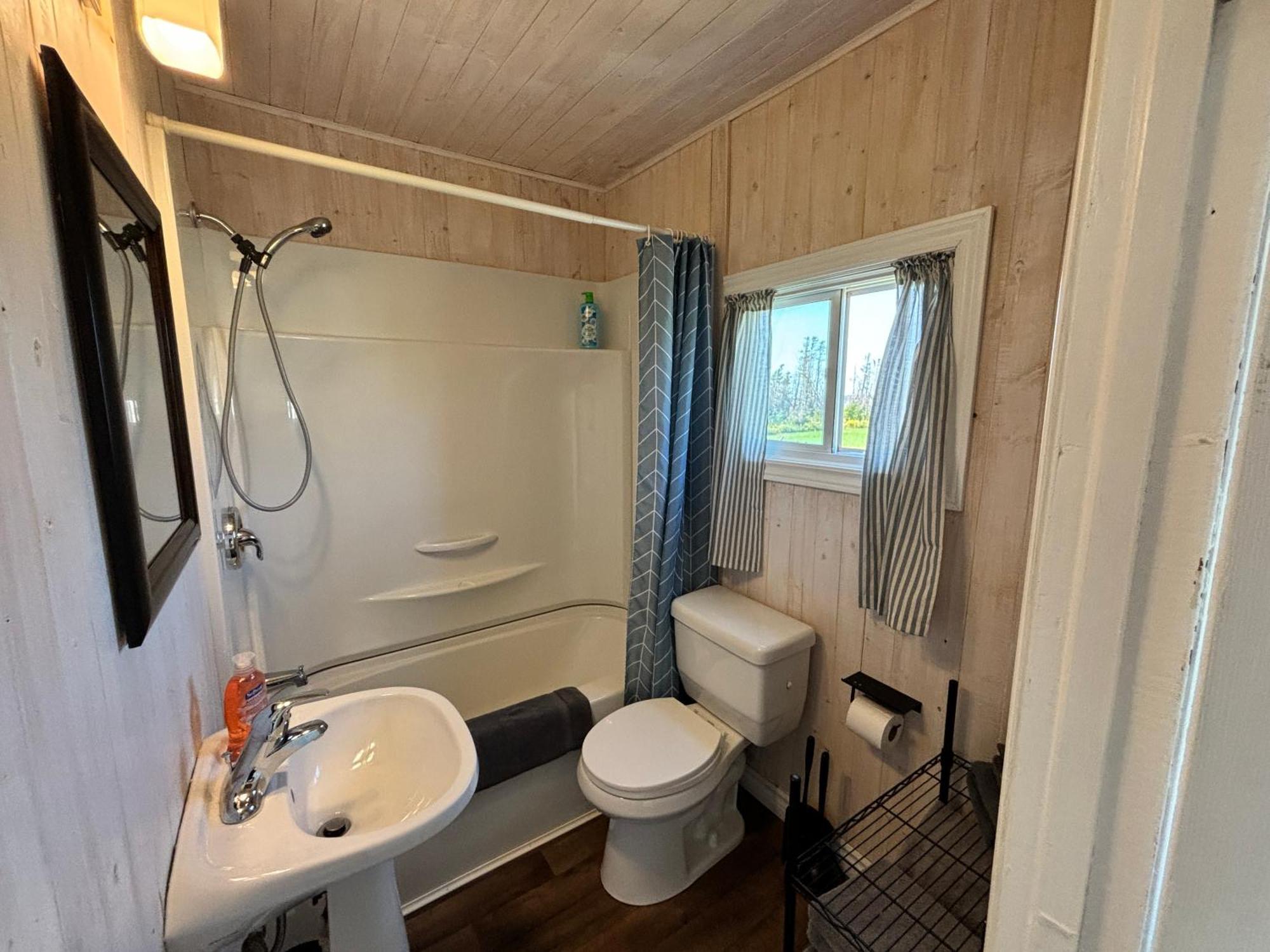 Cottages On Pei-Oceanfront Bedeque Екстер'єр фото
