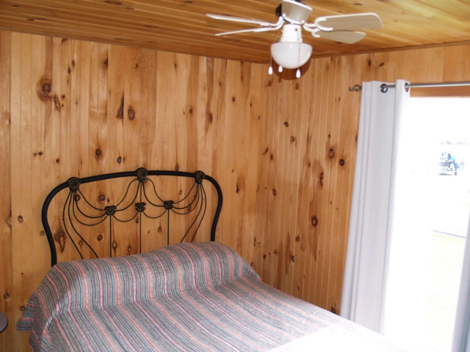 Cottages On Pei-Oceanfront Bedeque Екстер'єр фото